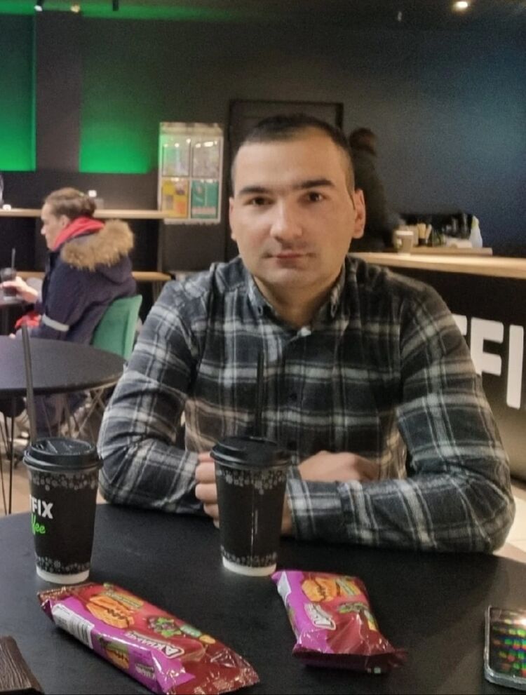  ,   Atov, 28 ,   ,   