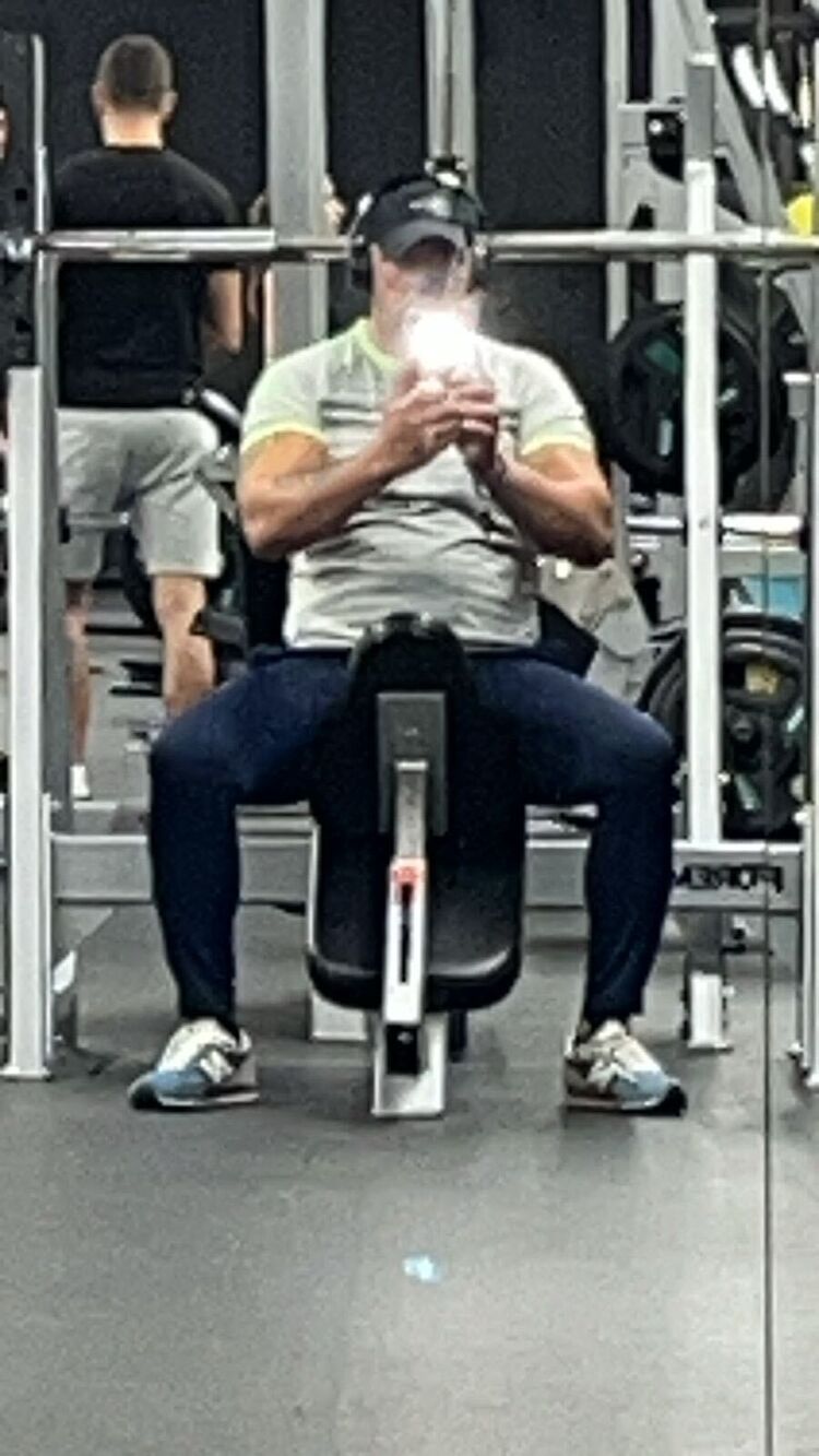  48290521  , 35 ,    --