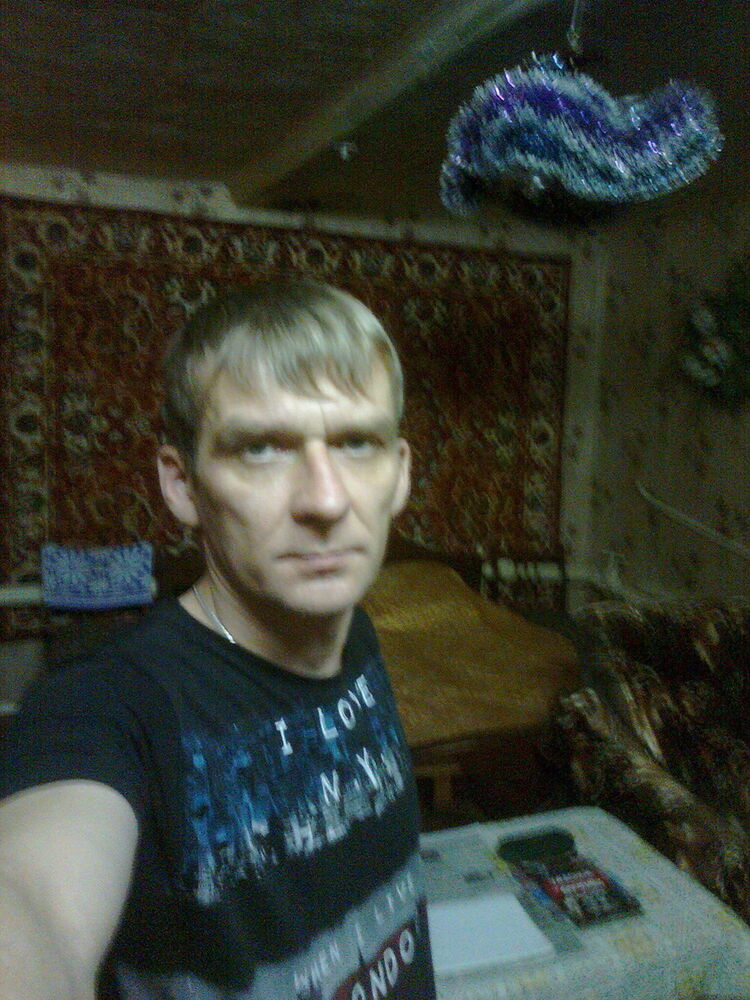 8435241  , 46 ,    