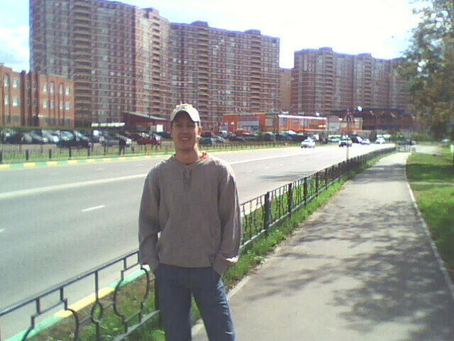  21149181  Strayker, 44 ,    