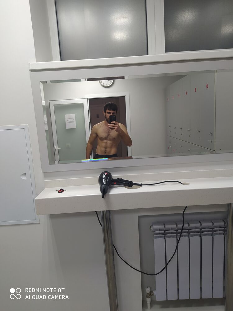  ,   Zamiq, 28 ,   ,   