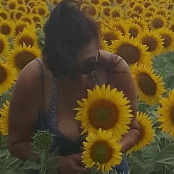 ,   Nina, 57 ,   c 