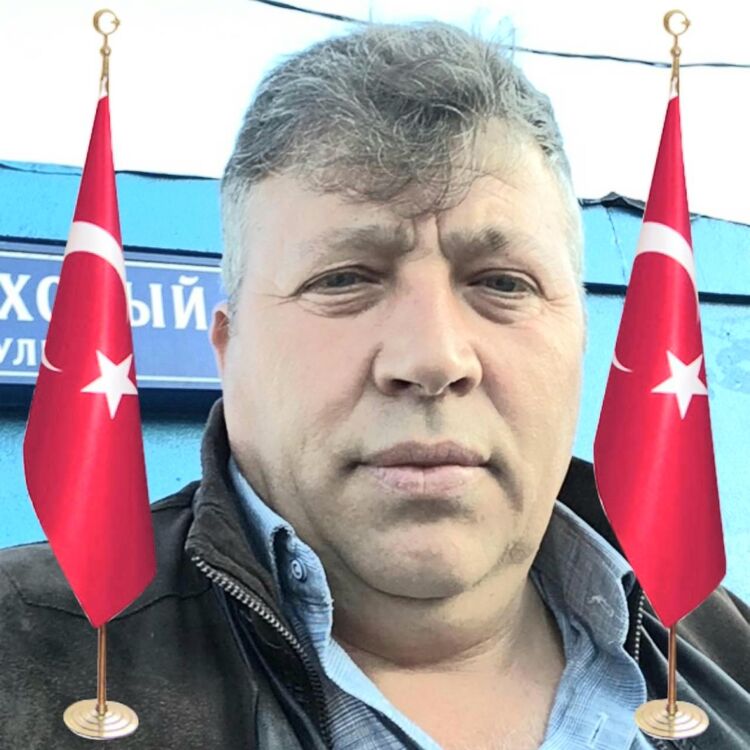  53777821  Cihat, 52 ,    