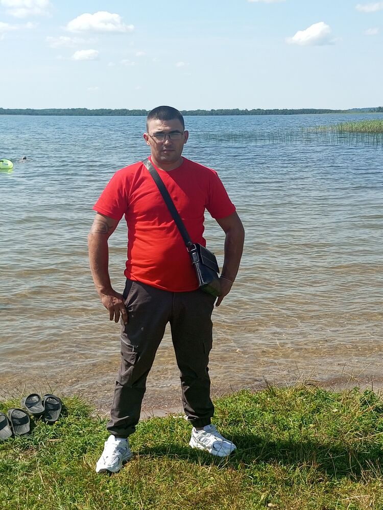  37577781  , 39 ,    