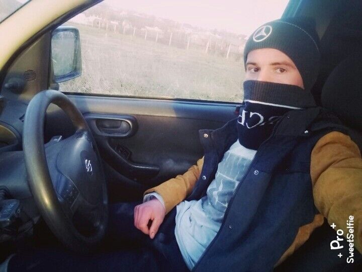  ,   Adrian, 26 ,   ,   , c 