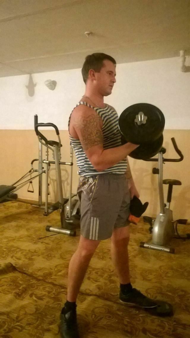  10830711  Oleg, 38 ,    
