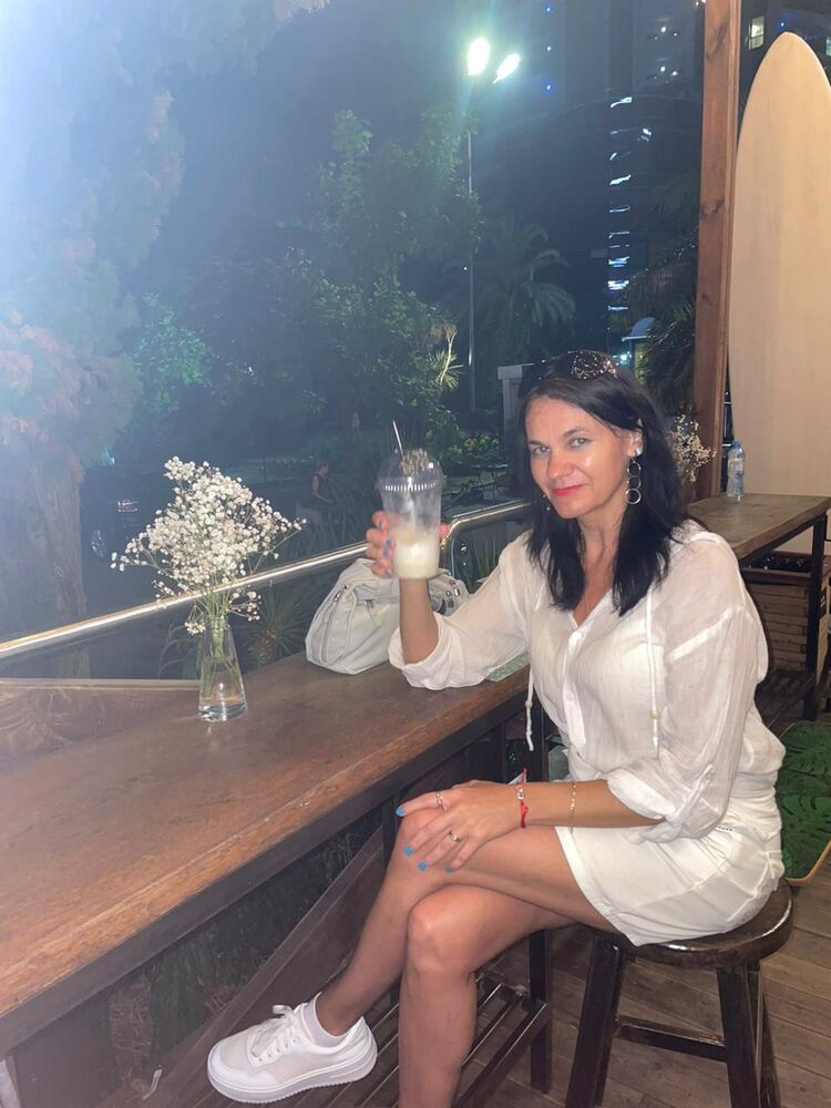  37420881  , 49 ,    -