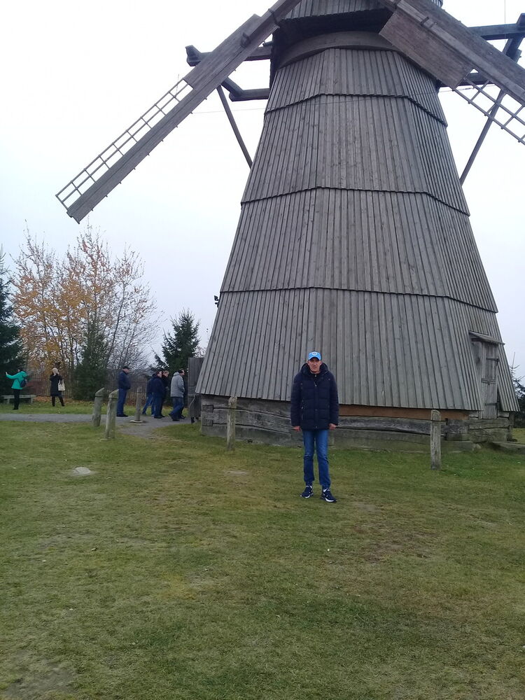  ,   Vladimir, 42 ,   ,   , c 