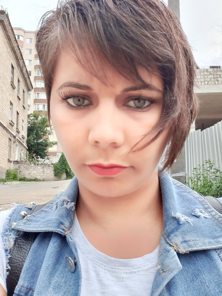  ,   E C, 38 ,   ,   , c 