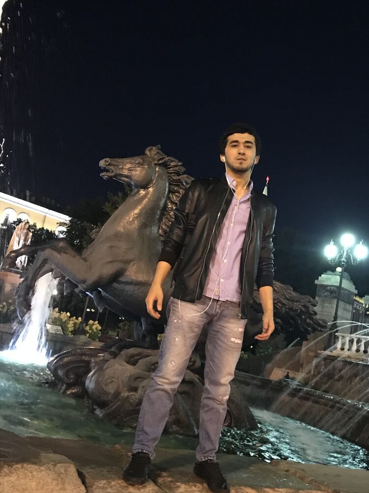  ,   Willy, 29 ,   ,   , c 