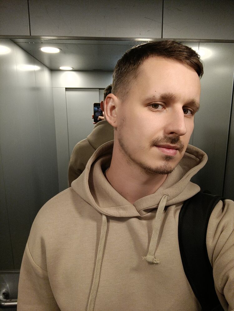  46700721  , 32 ,    -