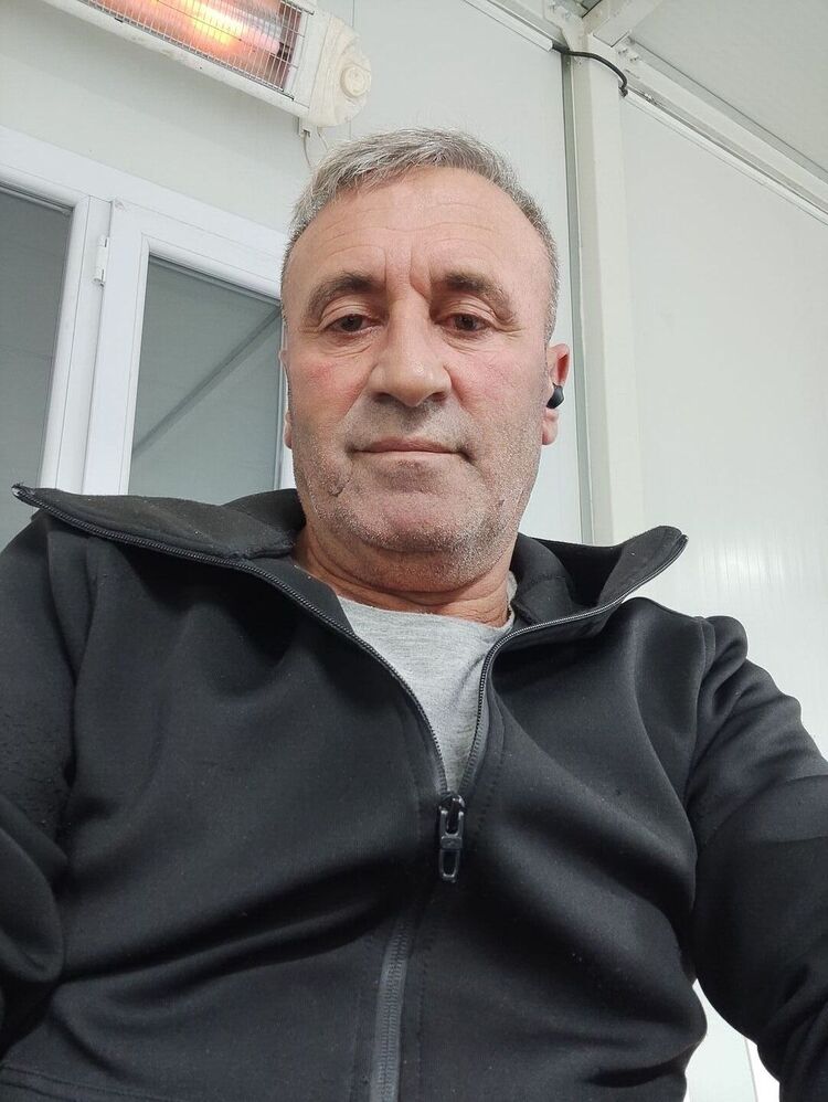  48795391  Erdogan, 54 ,    