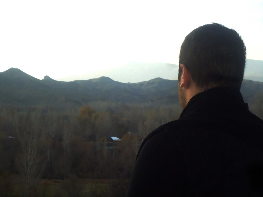  ,   Vazgen, 32 ,   ,   , c 