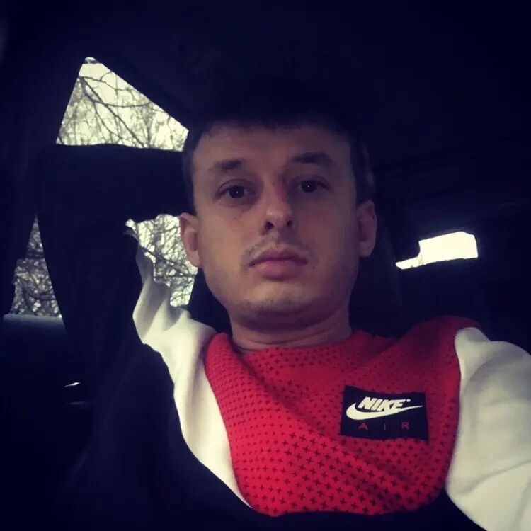  41549981  Evgeny, 40 ,    