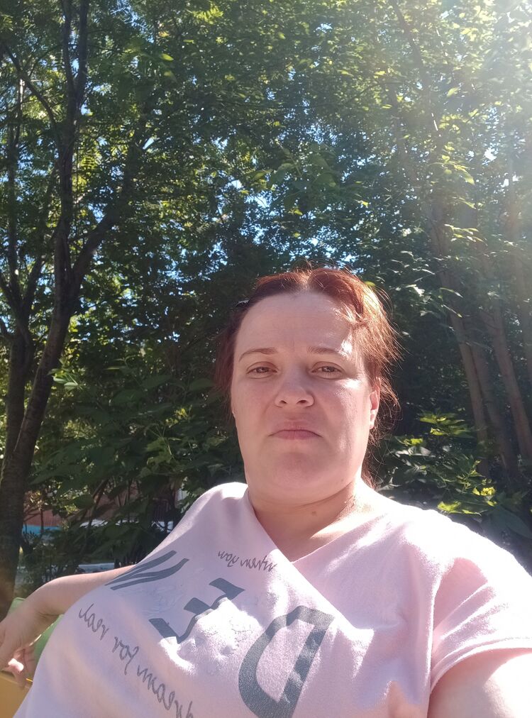  28563251  , 40 ,    