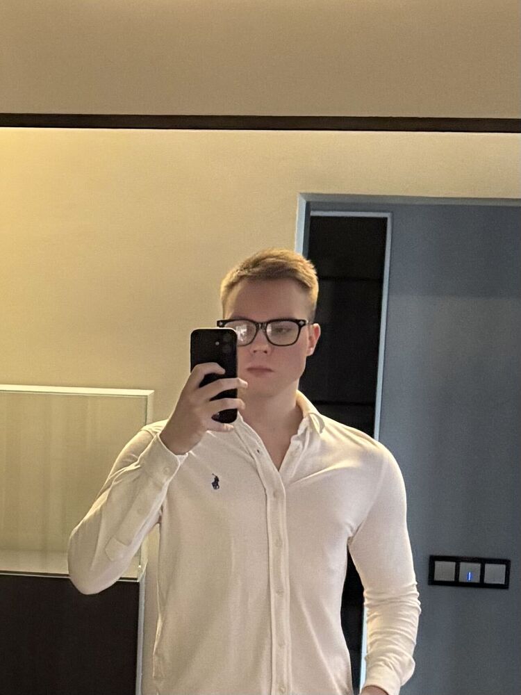 ���� 56328881 ����� ������, 22 ����, ���� ���������� � ������