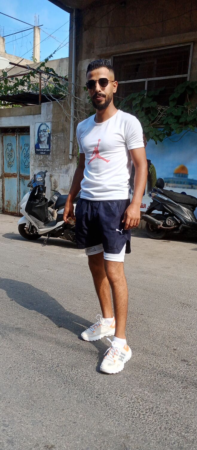  ,   Ahmad, 29 ,   ,   , c , 
