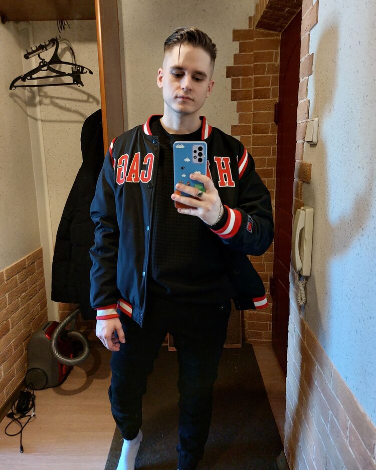 ���� 25706101 ������� ��������, 27 ���, ���� ���������� � �����