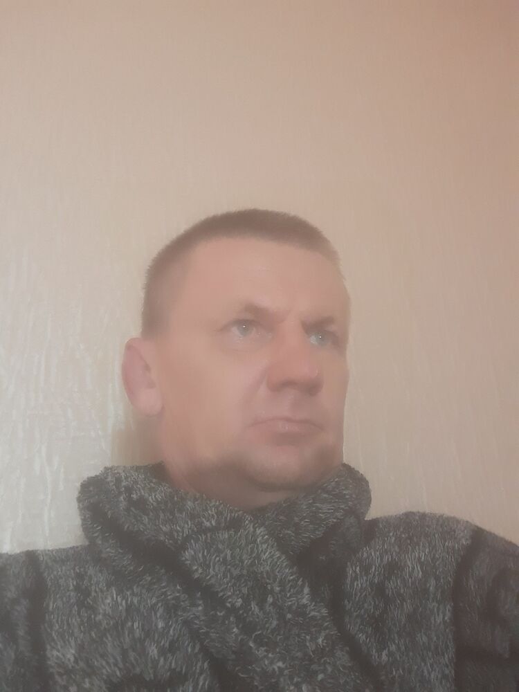  37694701  , 49 ,    