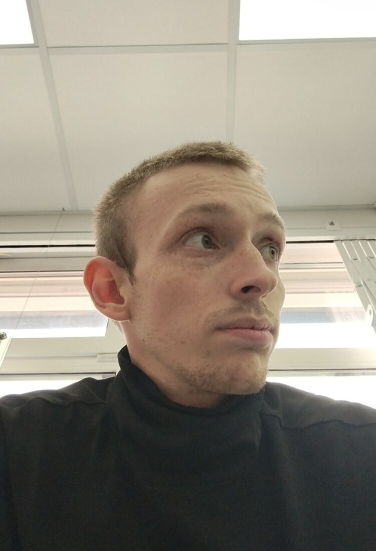  42536291  Rodion, 23 ,    