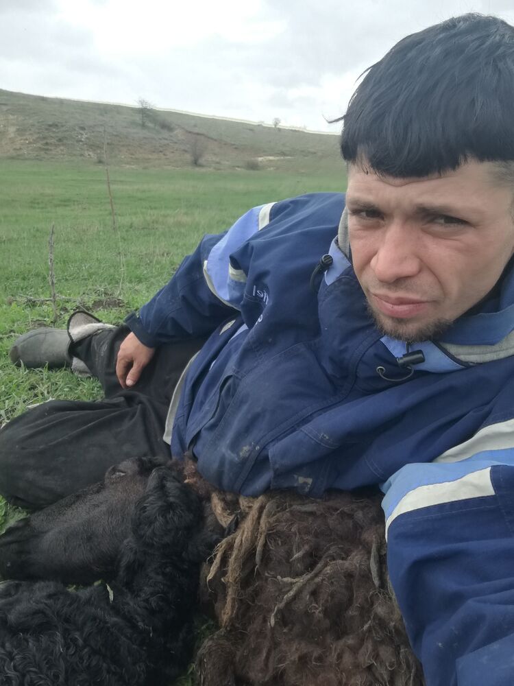  33851151  Otxadosbi, 32 ,    
