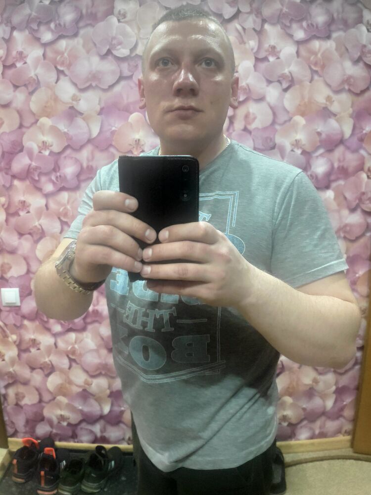  27031151  , 37 ,    