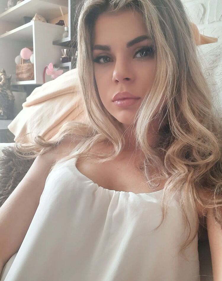  34602781  Alyona, 28 ,     