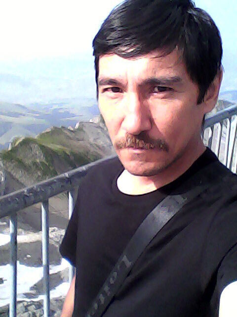  ,   Axat, 53 ,     , c 