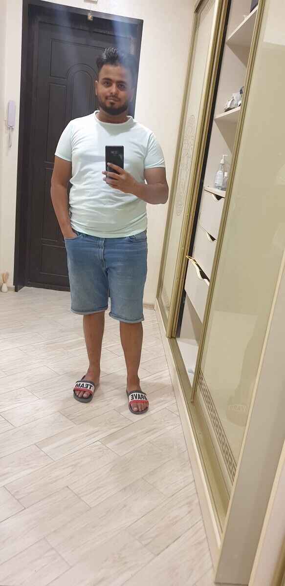  21208211  , 32 ,    Al Ghardaqah