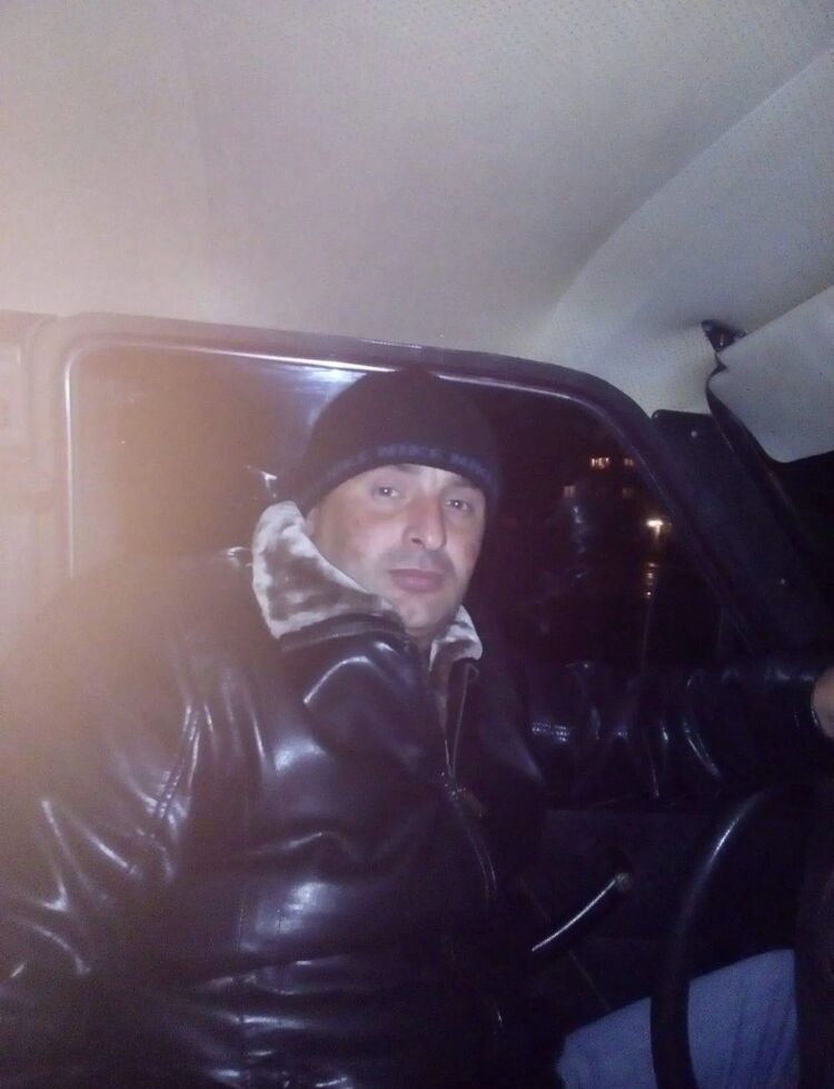  54270691  Arthur james, 55 ,    