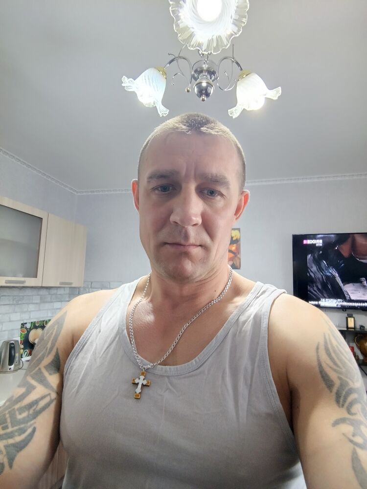  46525821  , 42 ,    