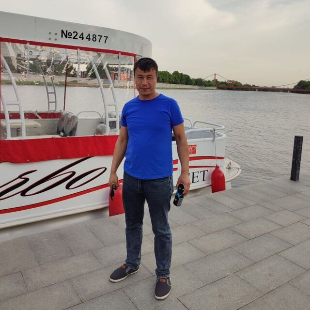  48588911  Azizbek, 36 ,    