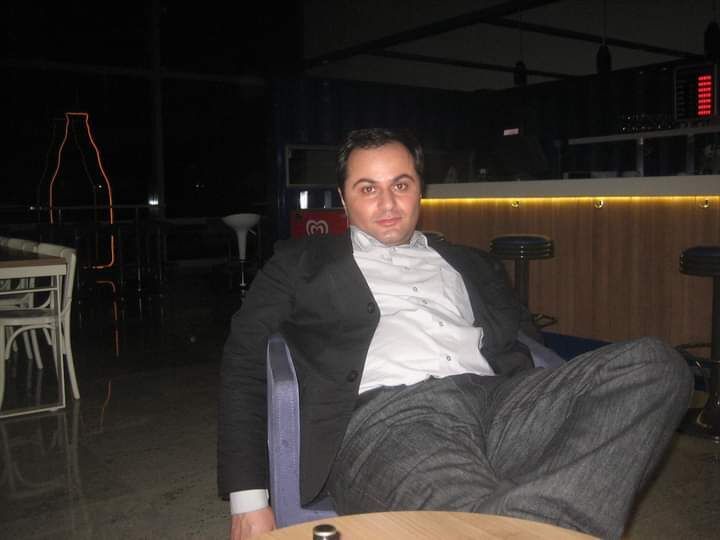  52443781  GGG, 47 ,    
