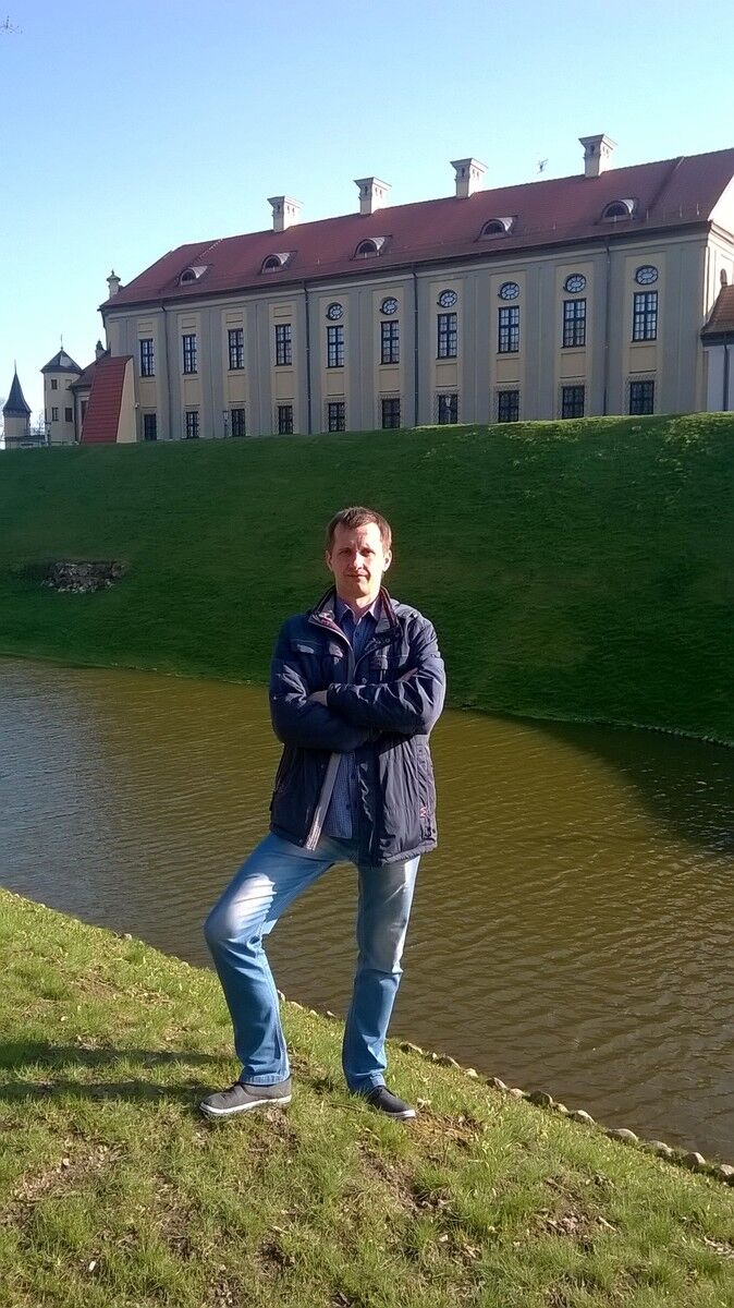  ,   Andrei, 40 ,     , c 