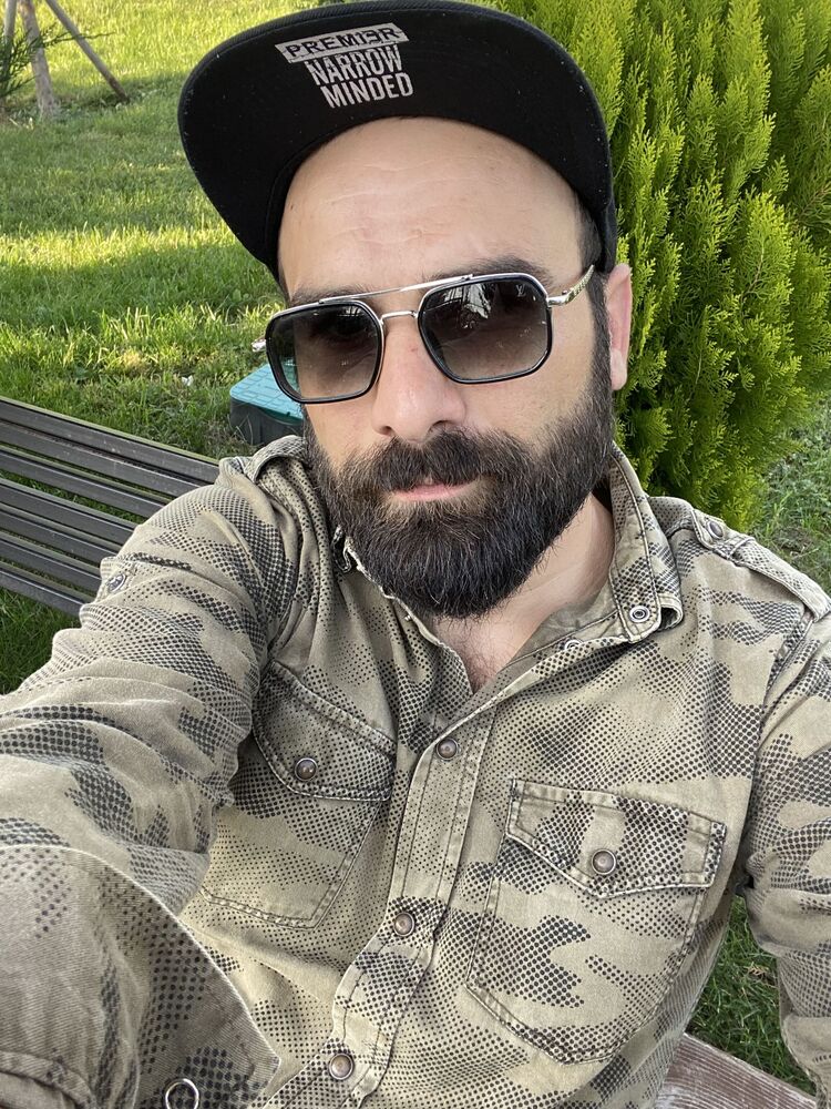  47475461  Gogliko, 37 ,    