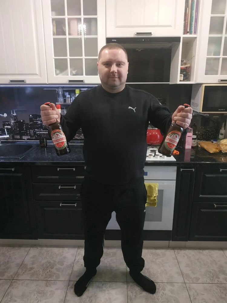  49431891  , 32 ,    
