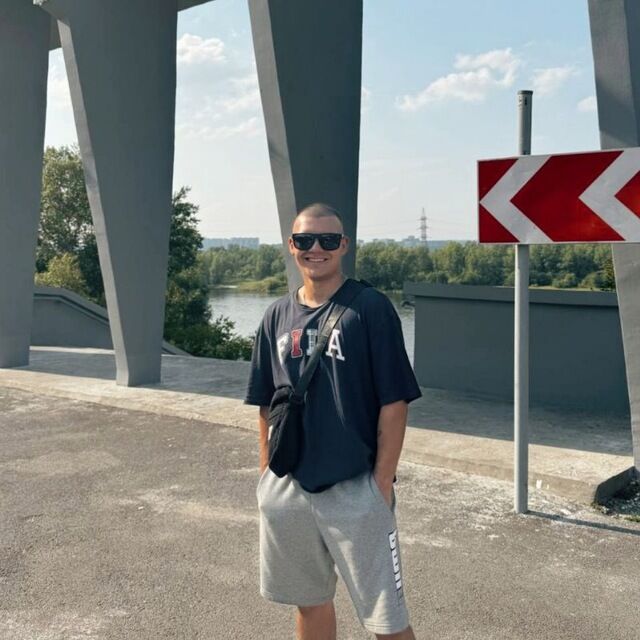  46876801  Vladosss, 21 ,    