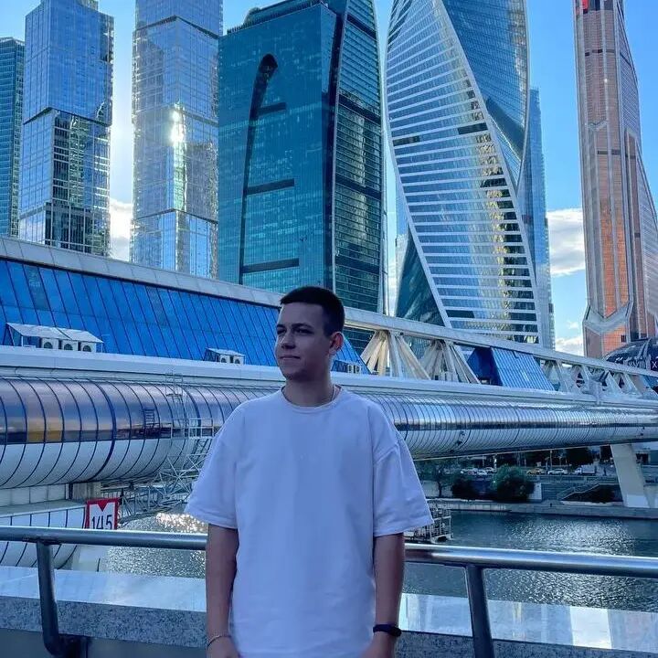  -,   , 22 ,   