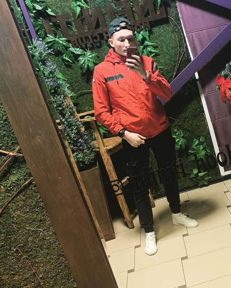 47064721  , 28 ,    