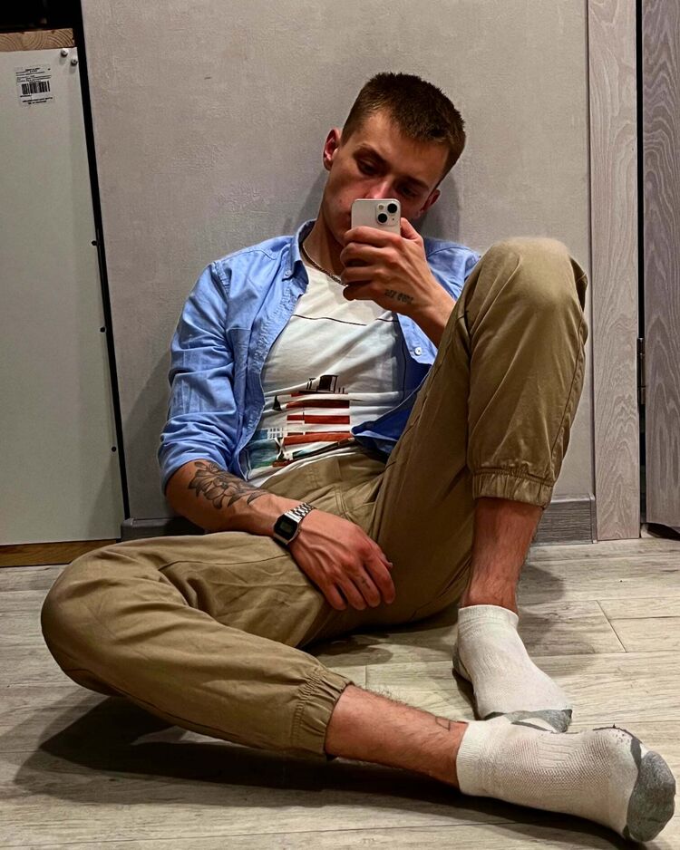  36063791  , 27 ,    