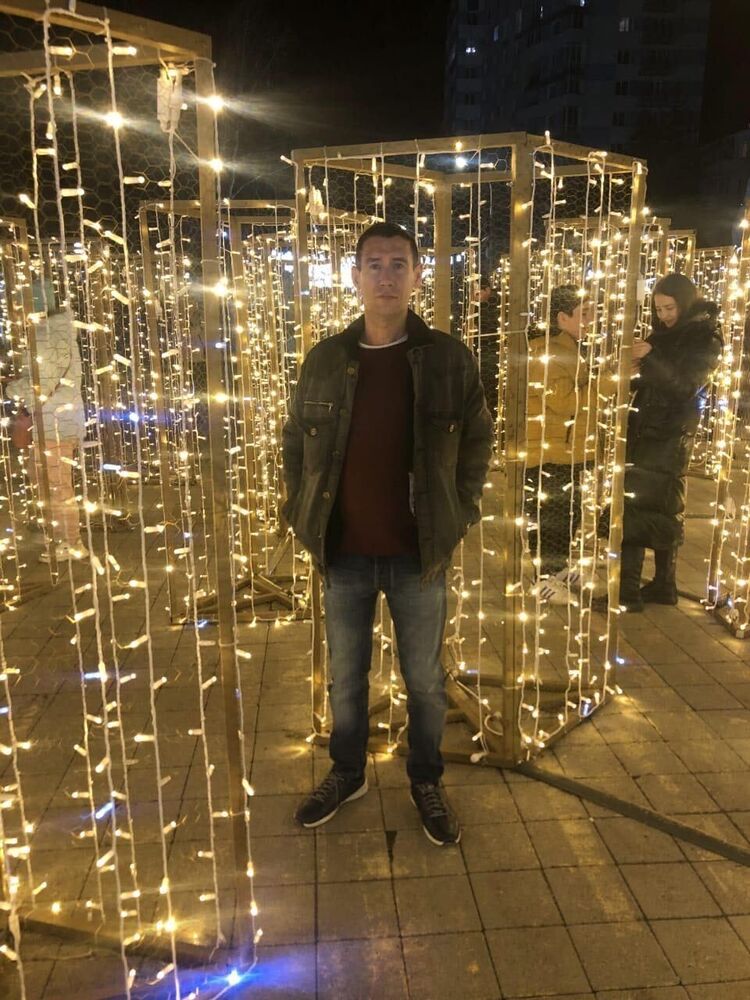 --,   , 44 ,   c 
