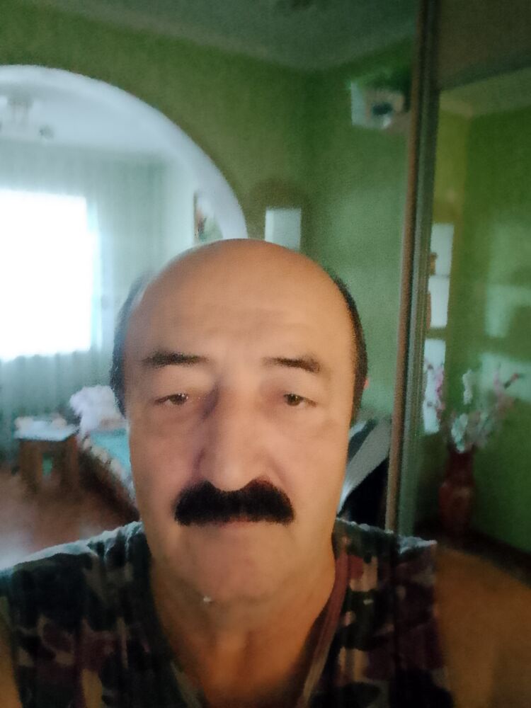  46980441  , 53 ,    