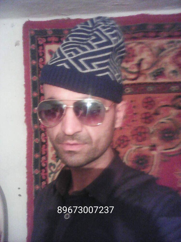  24224071  Bobir, 40 ,    