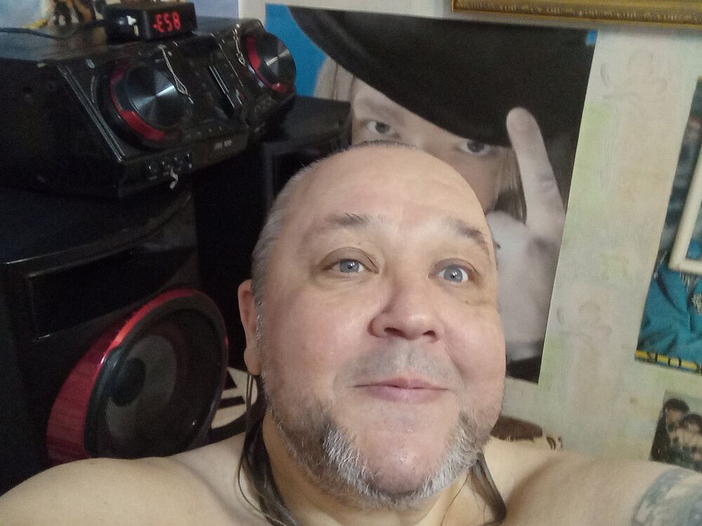  41884651  Sasha, 56 ,    