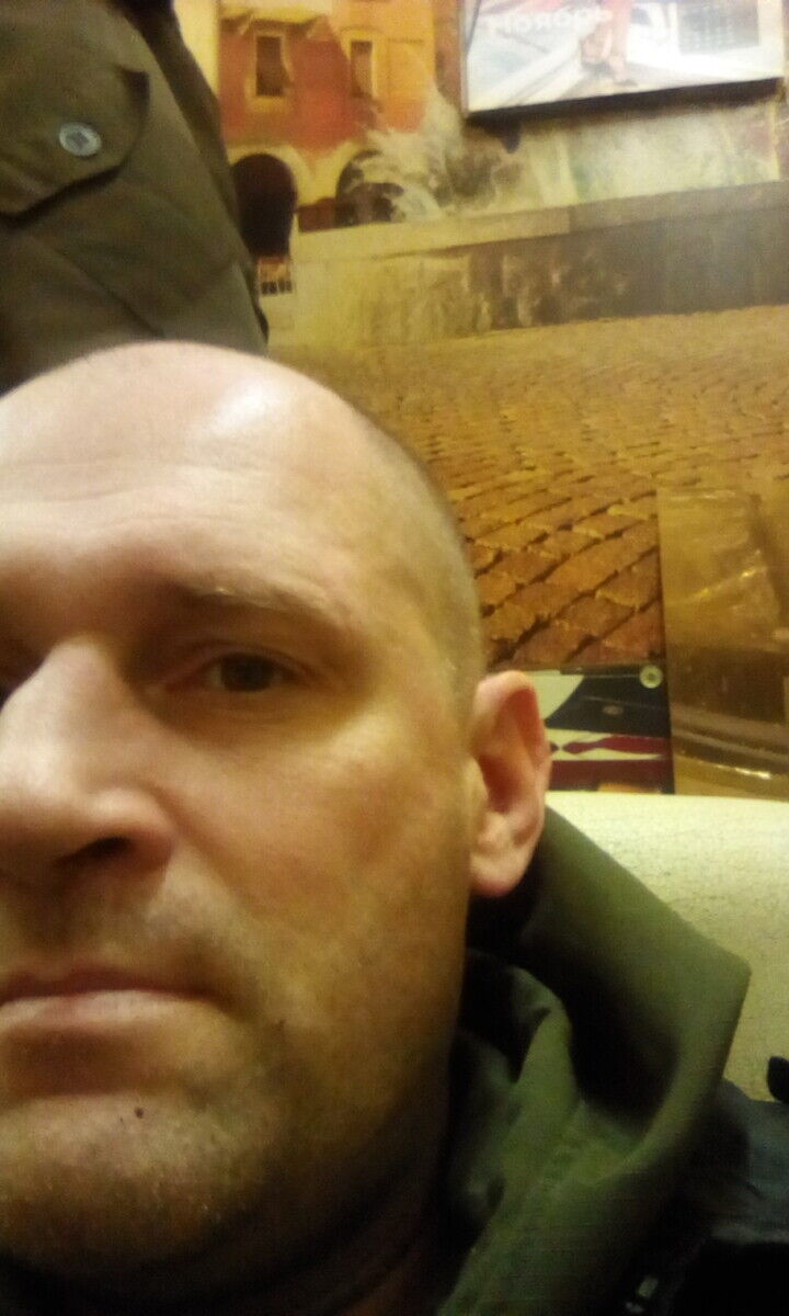  21729131  , 44 ,    