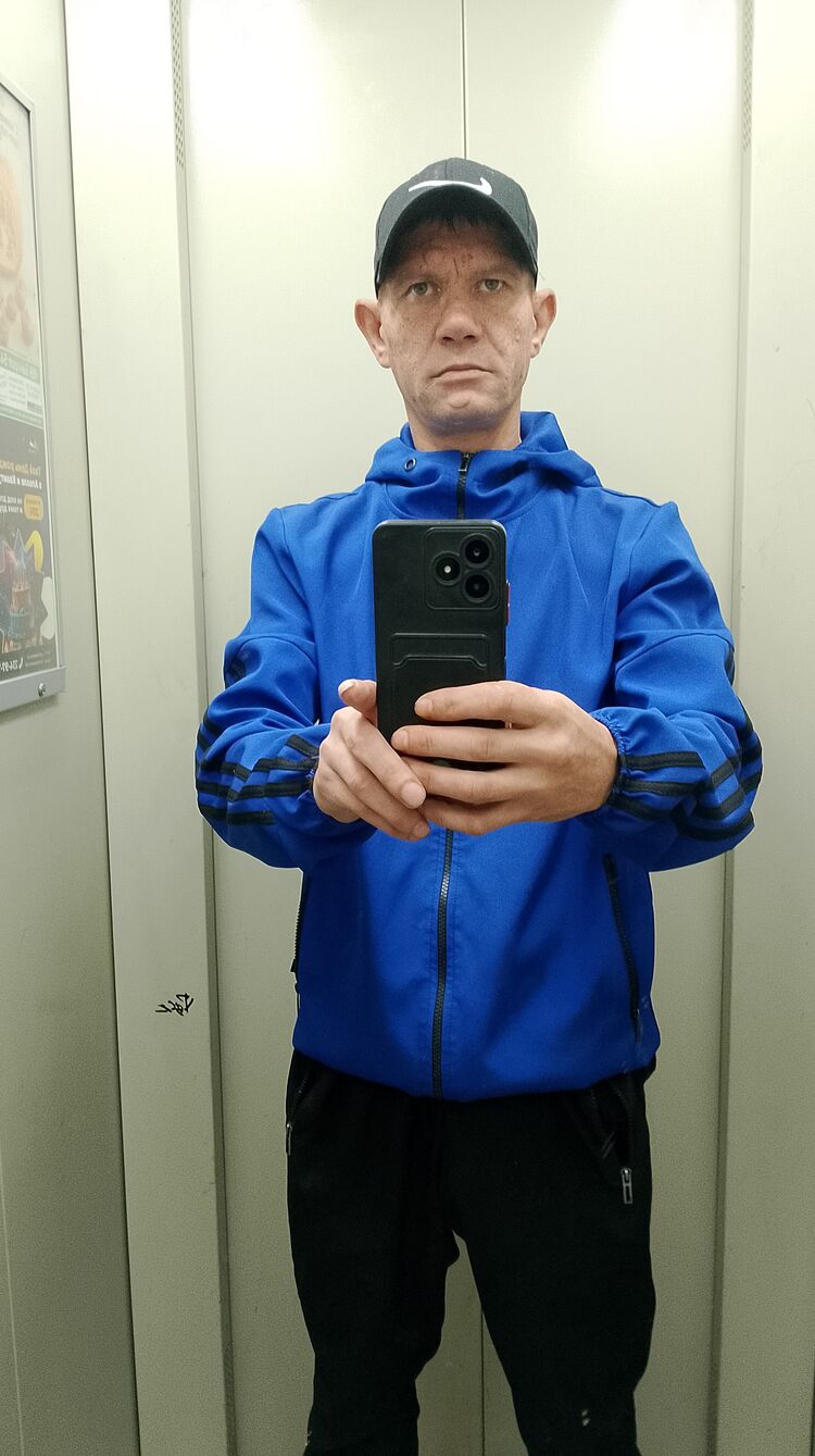  53567061  , 37 ,    