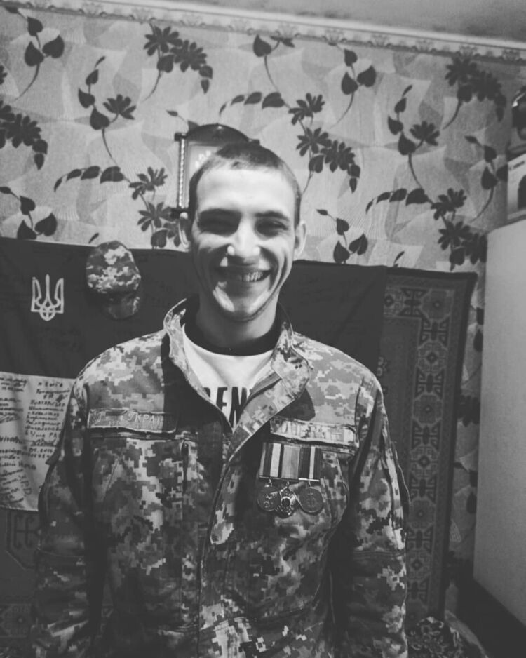  20314281  Vitaly, 29 ,     