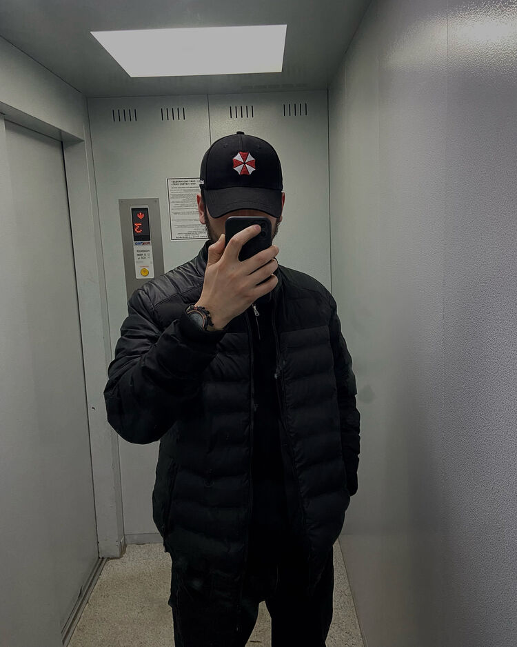  -,   Nemezicc, 29 ,  