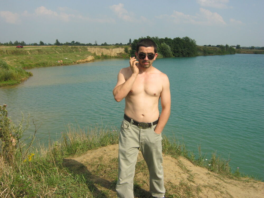  4802571  Seriy, 42 ,    