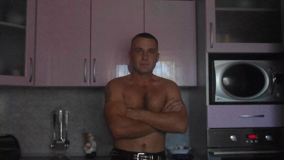  21406751  , 48 ,    